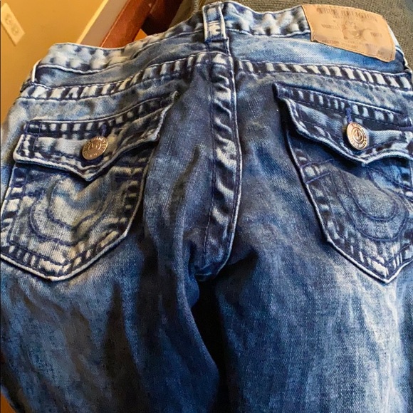 Jeans - Picture 3 of 3